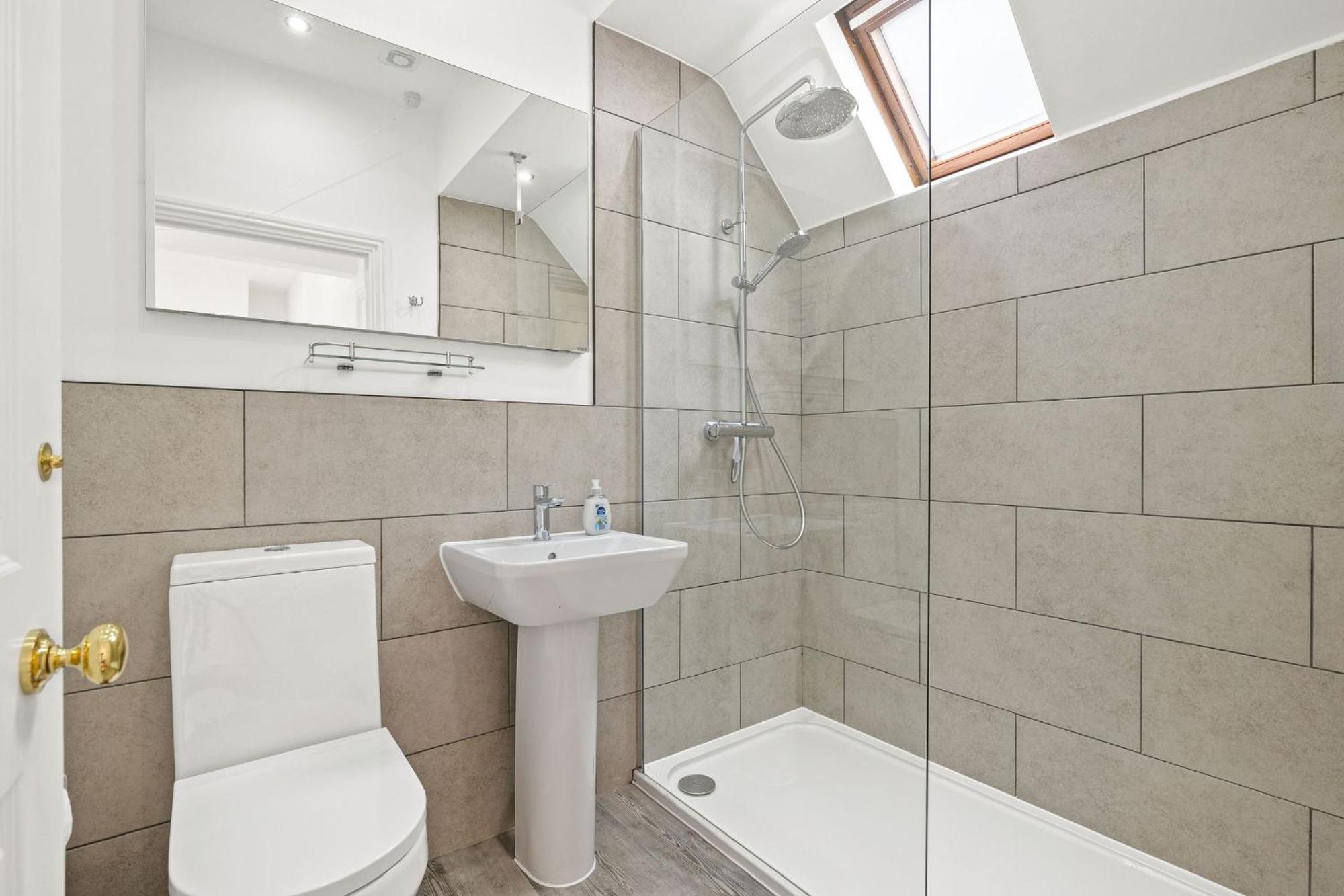 Flower Cottage By Ludlow Castle With Onsite Parking Екстер'єр фото