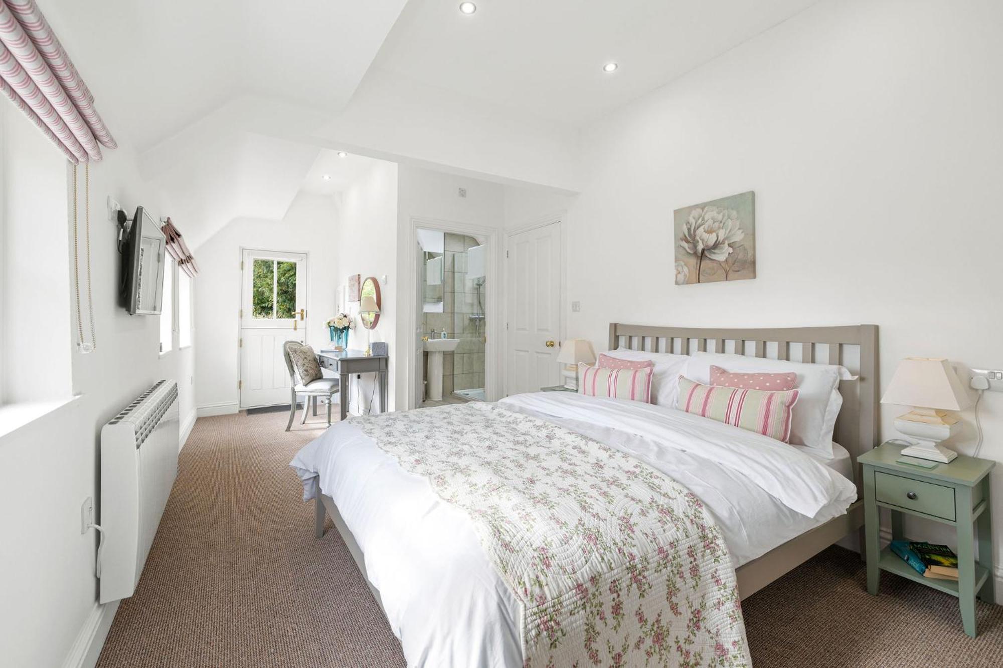 Flower Cottage By Ludlow Castle With Onsite Parking Екстер'єр фото